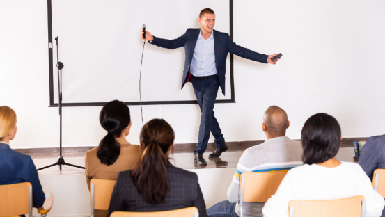 What Makes a Strong Motivational Speaker What Makes a Strong Motivational Speaker