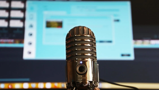 Enhancing Your Podcast with the Right Visuals