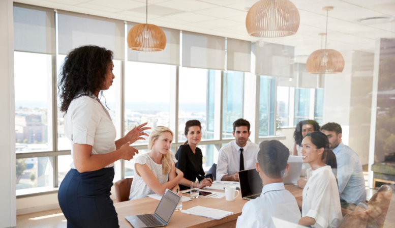 5 Original ideas on how to kick off your presentation 5 Original ideas on how to kick off your presentation