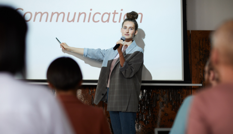 5 Public Speaking Tips for Your Next Presentation