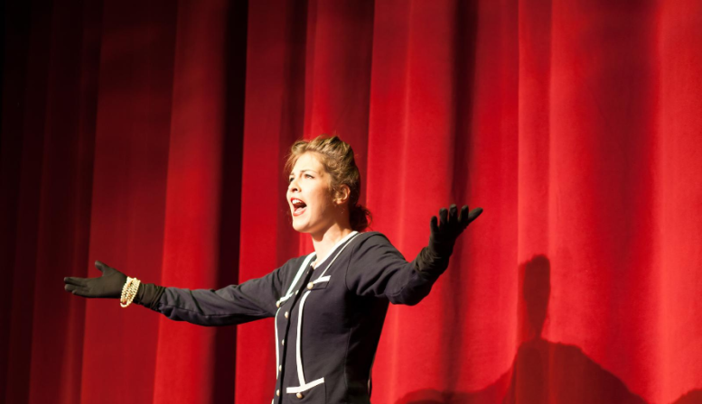 8 Storytelling techniques to use on stage 8 Storytelling techniques to use on stage