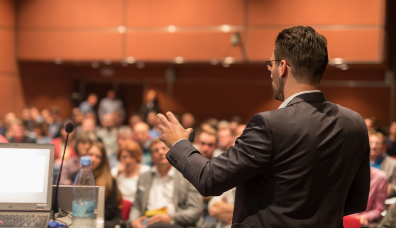 8 Ways to Practice Public Speaking to Hone Your Craft
