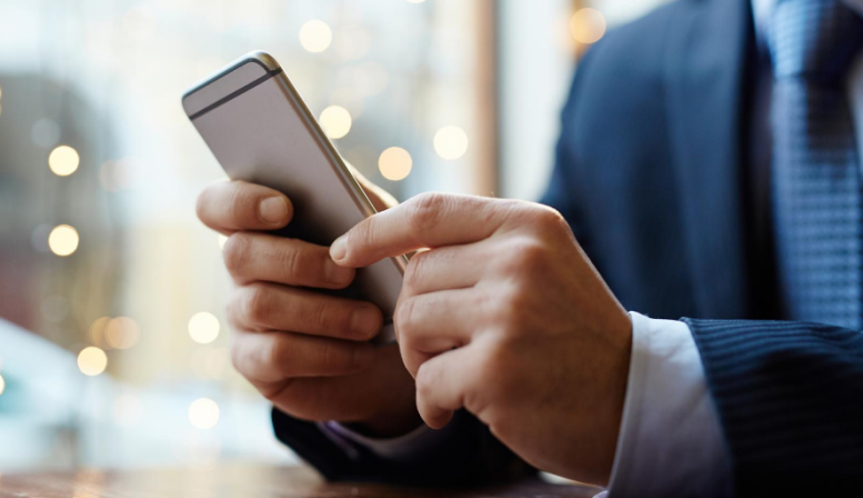 How to use smartphones effectively in online workshops How to use smartphones effectively in online workshops
