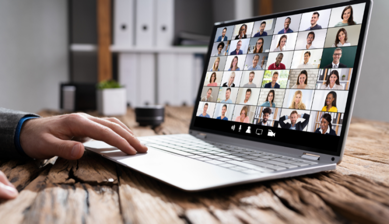 10 Trends Event Organizers Should Keep an Eye on in 2022 10 Trends Event Organizers Should Keep an Eye on in 2022