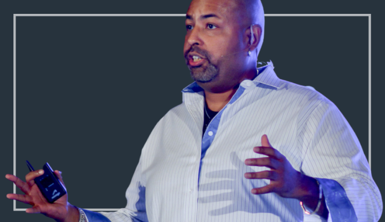 World of Speakers E.17 John Lawson Own Your Story World of Speakers E.17 John Lawson Own Your Story