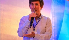 Speaking at the Mekong River Convention in 2016