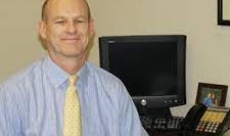 Dr. Lee Bazzarone